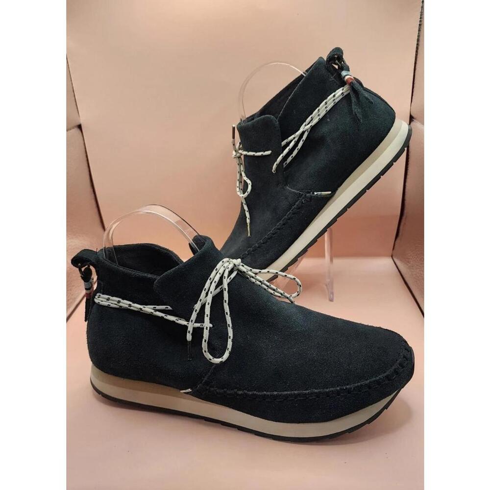 TOMS Women's Rio Water-Resistant Sneaker Chukka Boot, Hey Dude- Black size 9